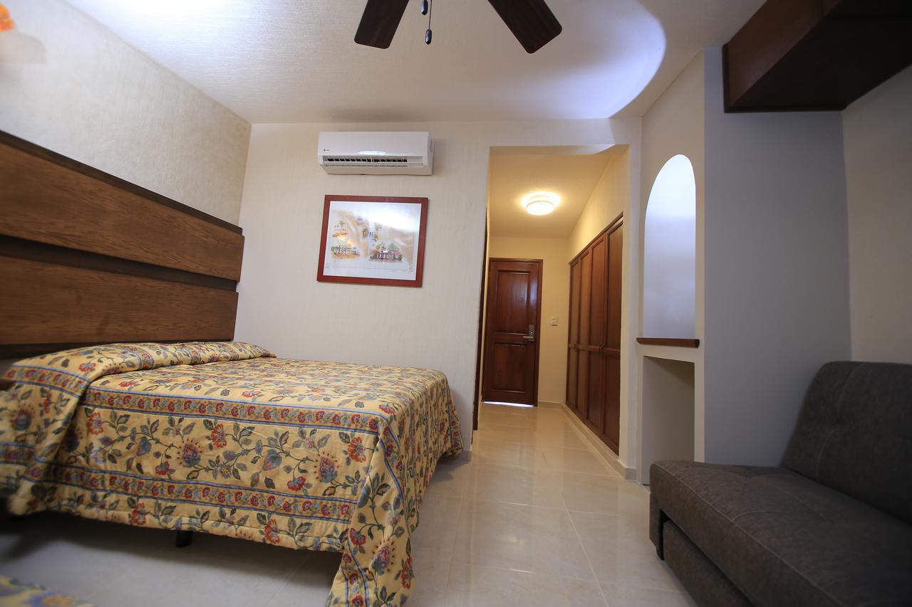 Hotel Playa Del Sol لوس باريليس المظهر الخارجي الصورة
