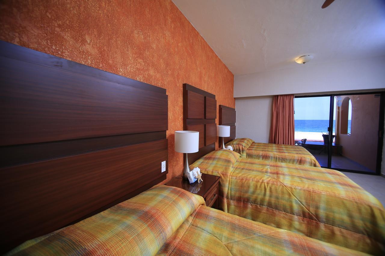 Hotel Playa Del Sol لوس باريليس المظهر الخارجي الصورة