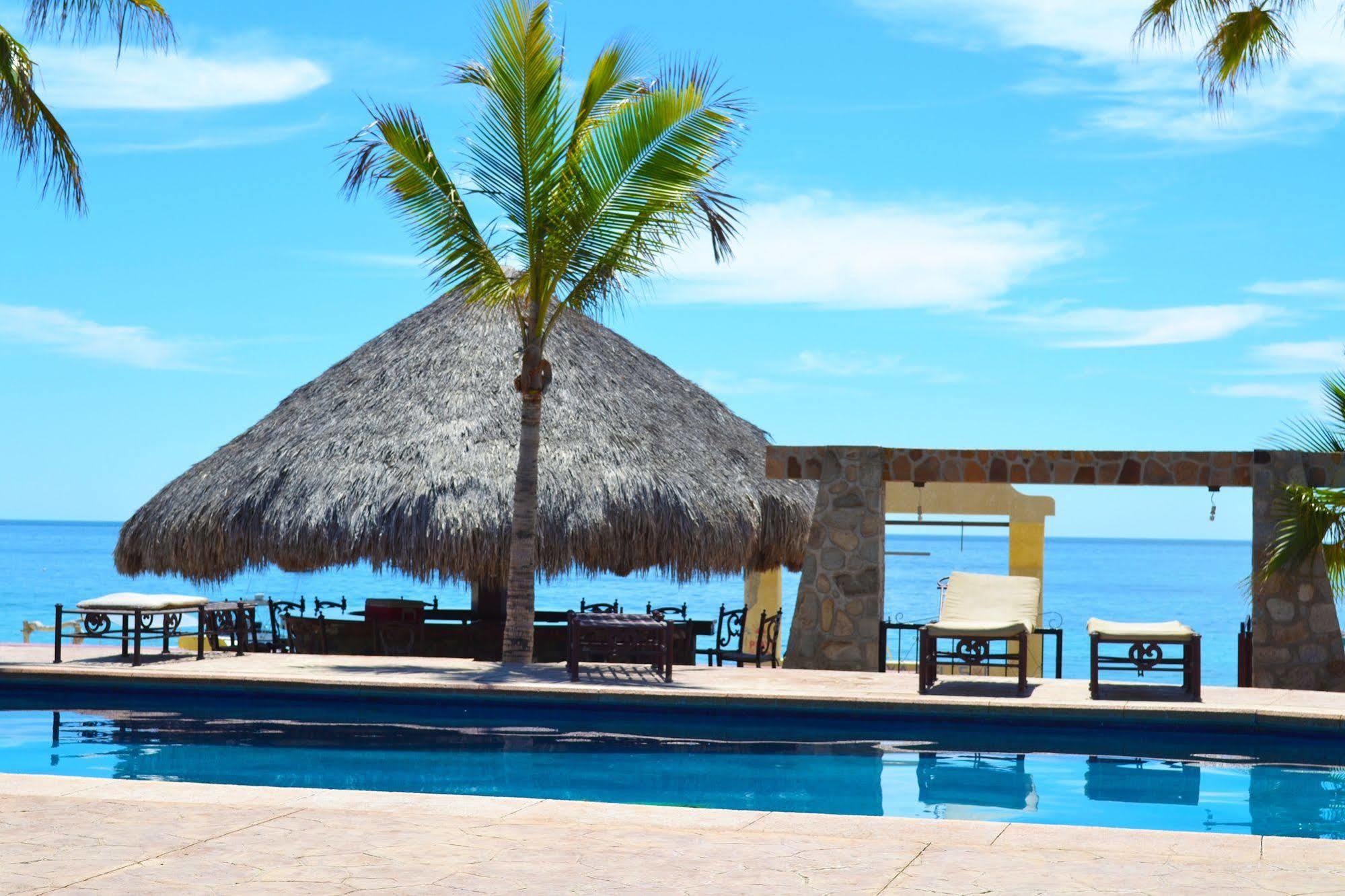 Hotel Playa Del Sol لوس باريليس المظهر الخارجي الصورة